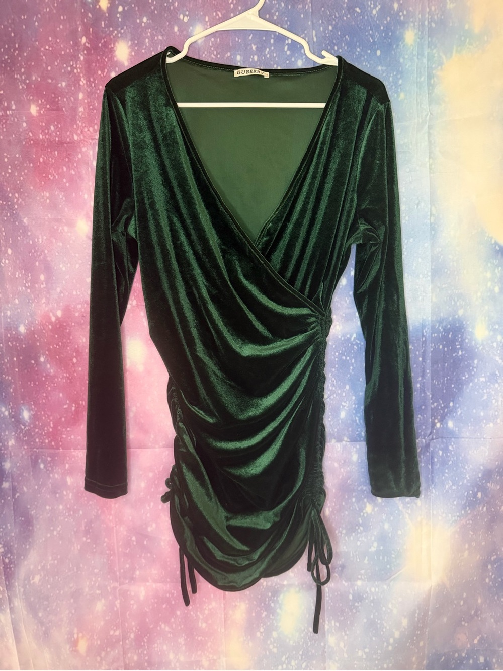 Guberry velour green dress